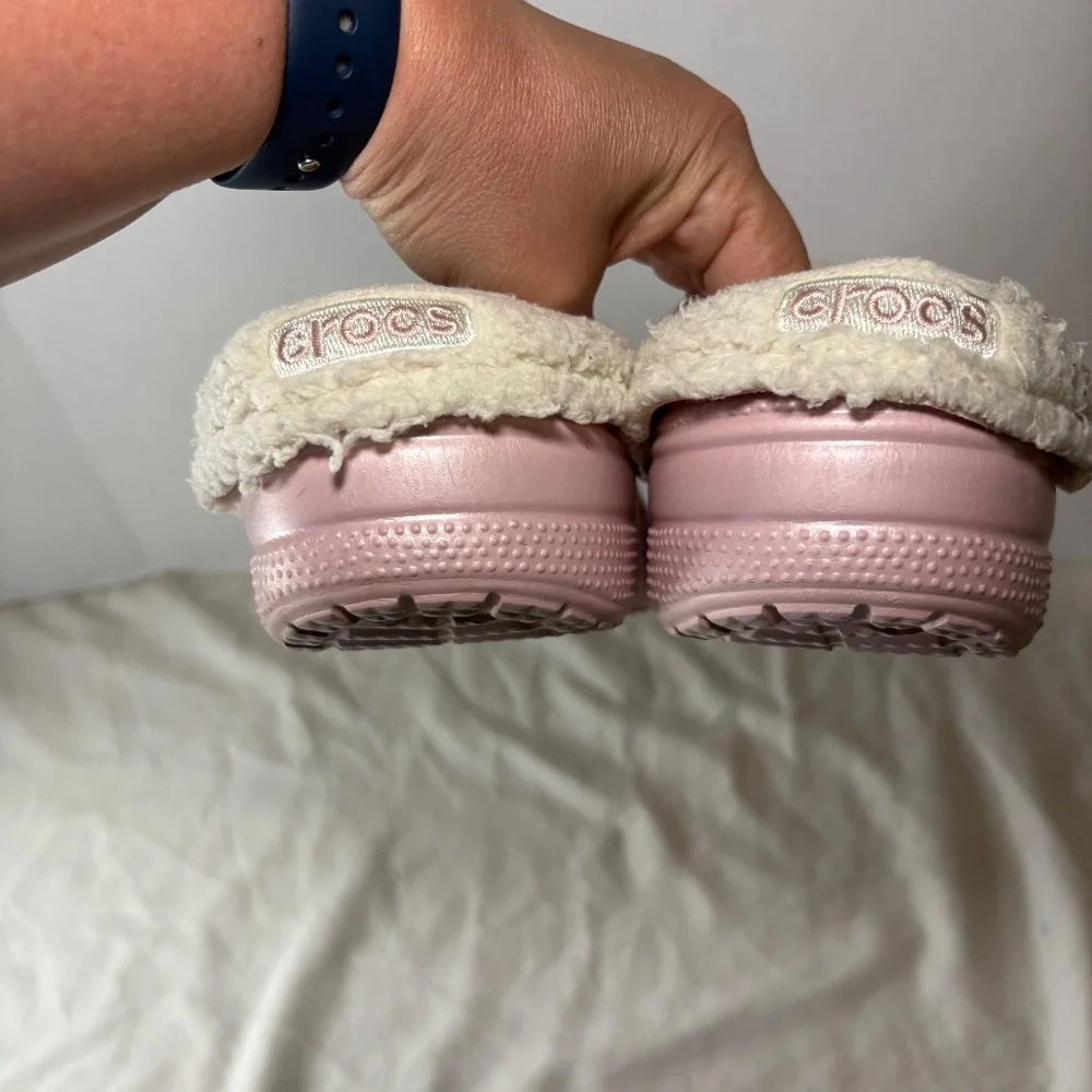 Crocs Quartz ( Pink ) Classic Blitzen IV Lined Clog US Women 6/Men 4